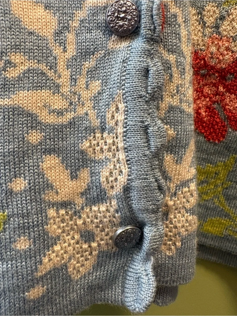 Oleana Silk Wool Sweater Beautiful Like New - Picture 3 of 8